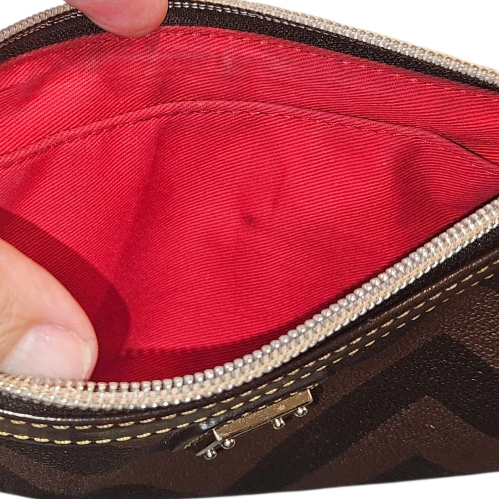 Dooney & Bourke Brown Chevron Wristlet - Picture 6 of 9